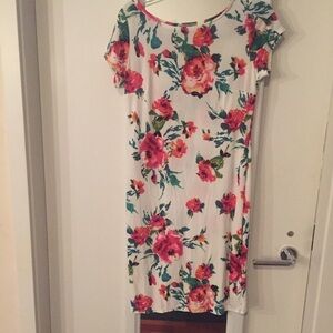 NWOT Floral Dress
